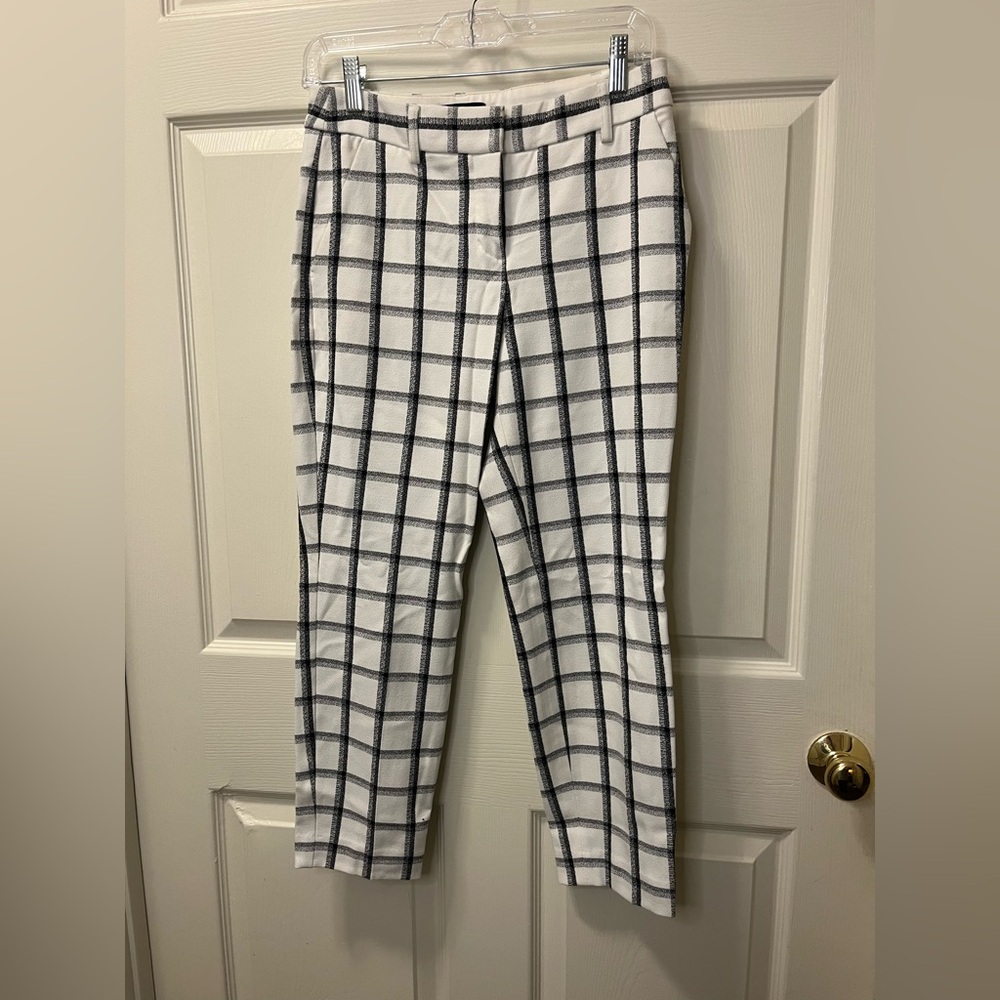 Express Monochrome Patterned Pants Sz 2 Ankle pant